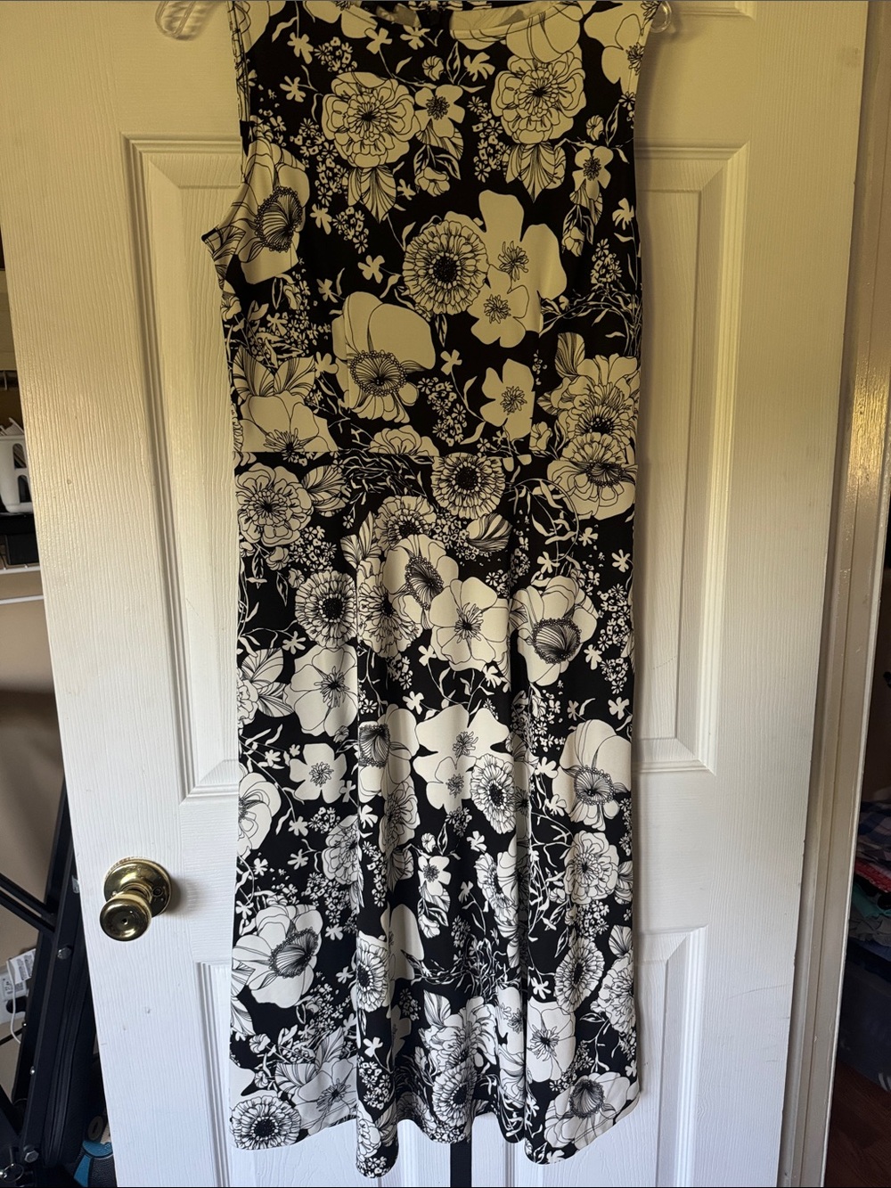 Talbots Black and White Floral Sleeveless Midi Dress